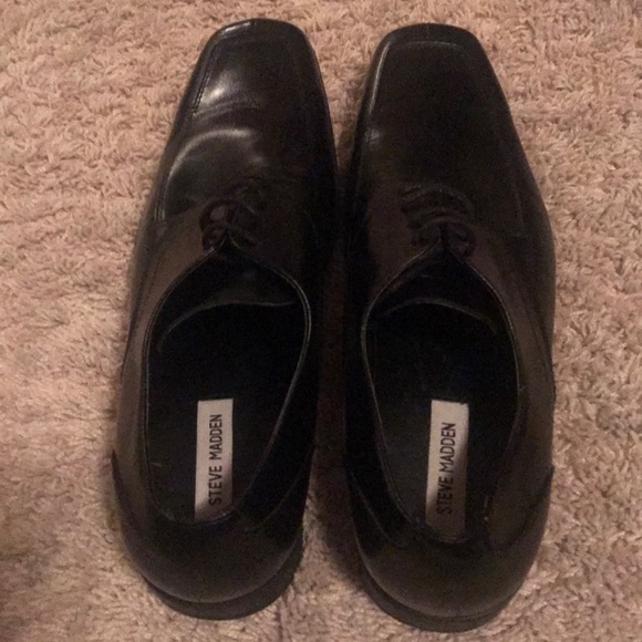 Steve Madden Gilfoyle Slip-on Loafers - Picture 3 of 5